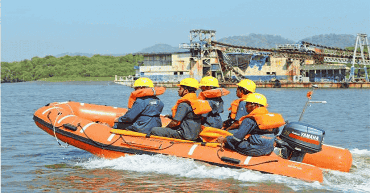 Read more about the article Inflatable Rescue Boats: A Comprehensive Guide to Their Uses, Advantages, and Future Trends